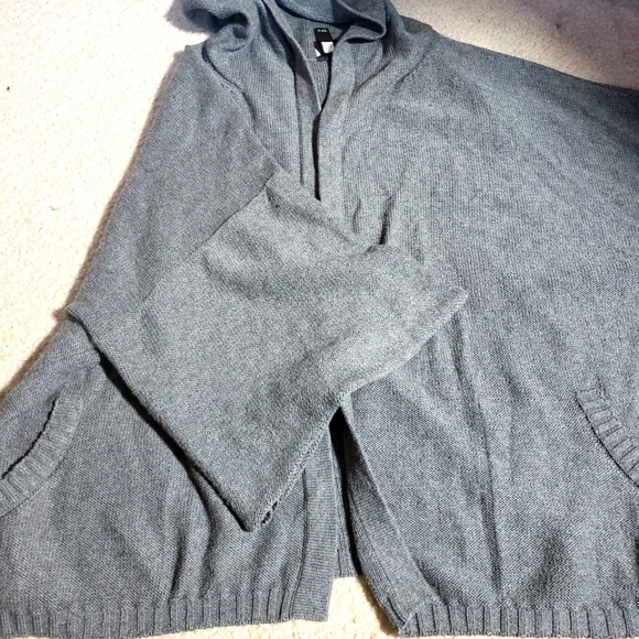 Eileen Fisher Hooded Boxy Cardigan - Picture 1 of 3